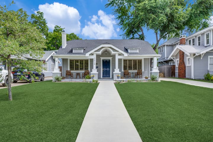 Stylish 2 bedroom Craftsman in M- Street Area