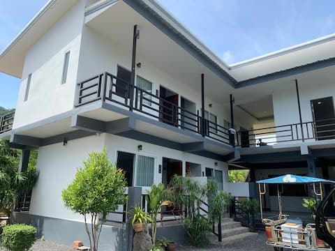 NK Resort Donsak 1.5 KM from Pier