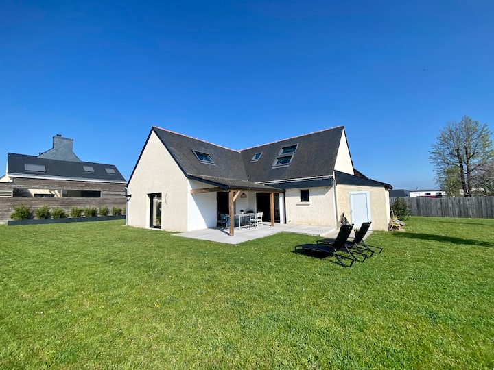 St Guen - Magnifique Maison - Jardin - Parking - Vannes