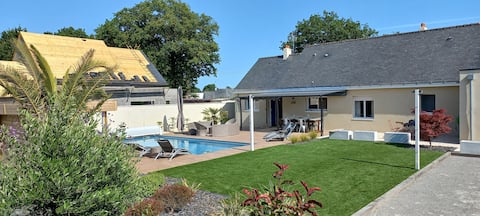 Modern Villa Heated Pool & Multi Activities
