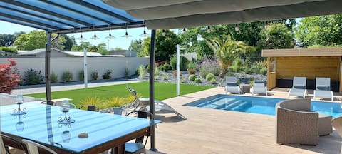Modern Villa Heated Pool & Multi Activities