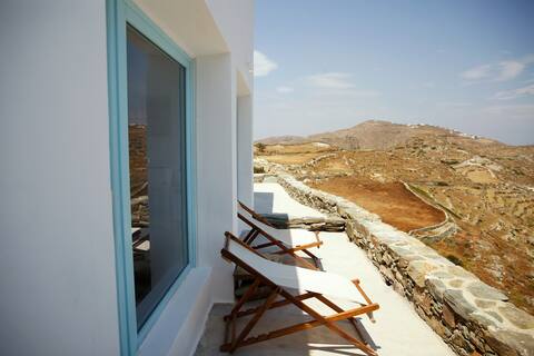 Greeks (MYLOI Folegandros Studios)