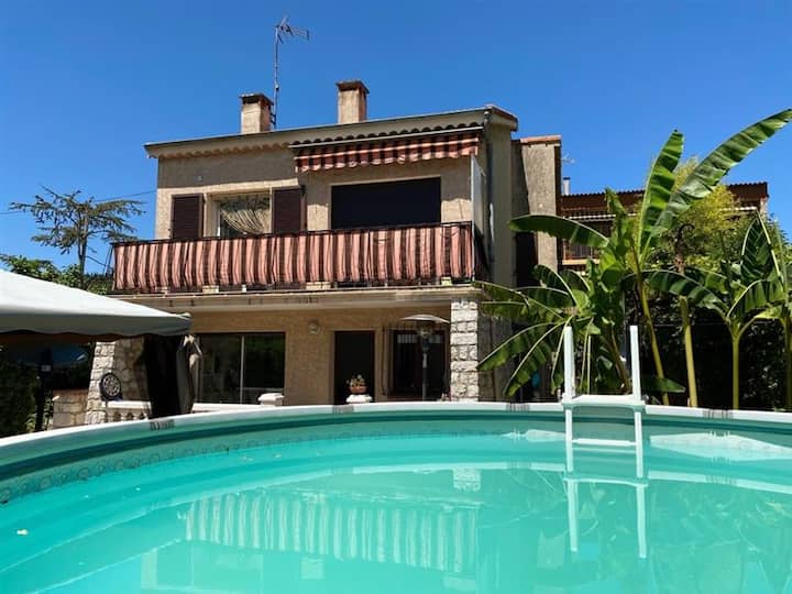 2 large bedrooms for couples with children Houses for Rent in La