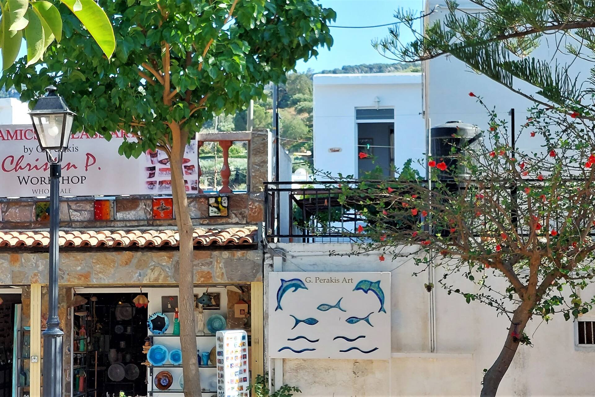 Christin P. Cute home with patio