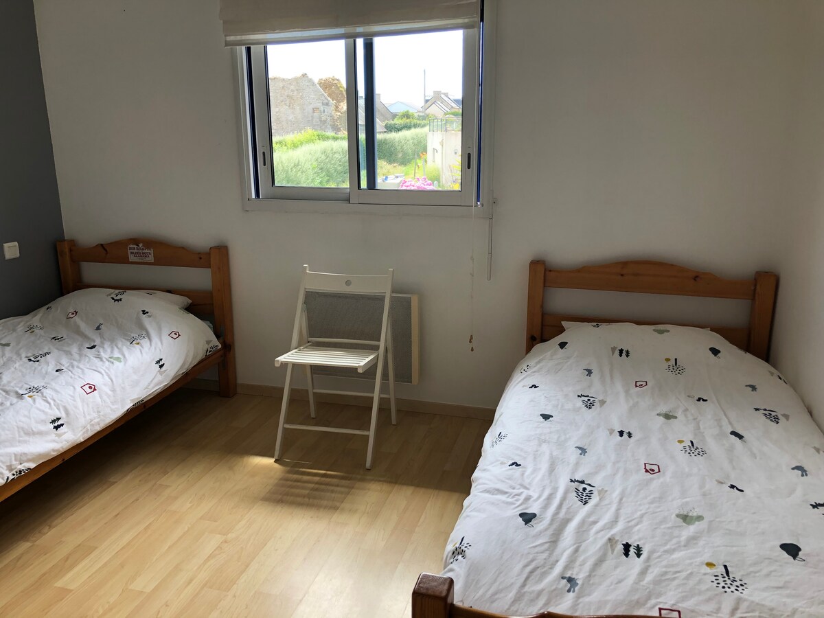 「青少年」房间地板