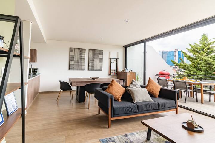 Capitalia | Breathtaking Views & Onsite Gym gallery image 2