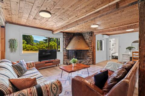 Basecamp Lodge | Cabin 4