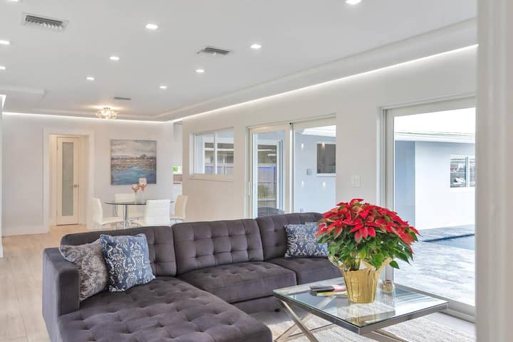 Bayview Beach 2 Bedrm 2 Bath Home Heated New Pool! - Fort Lauderdale