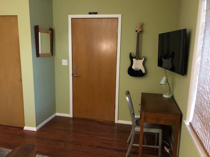 Unique Eastside Mid-century Modern Apartment - Milwaukee, WI