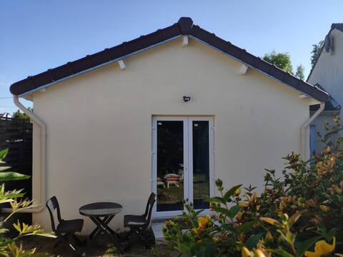 Independent Disney Paris house
