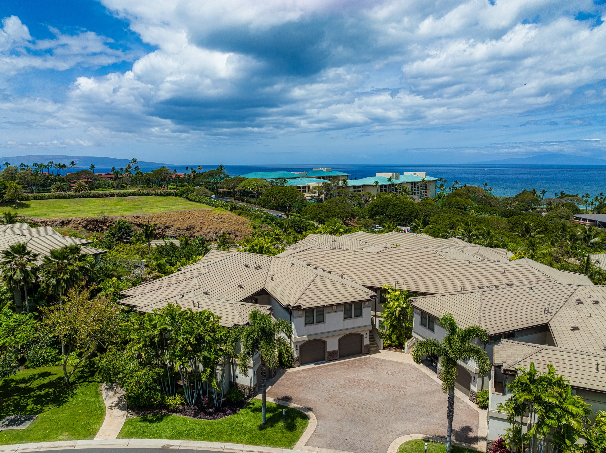 Villa in Kihei · ★4.87 · 3 bedrooms · 5 beds · 3.5 private baths - Image 23