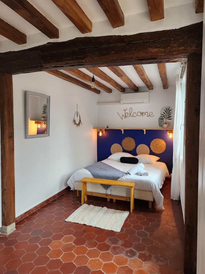 Chambre 2 : lit double