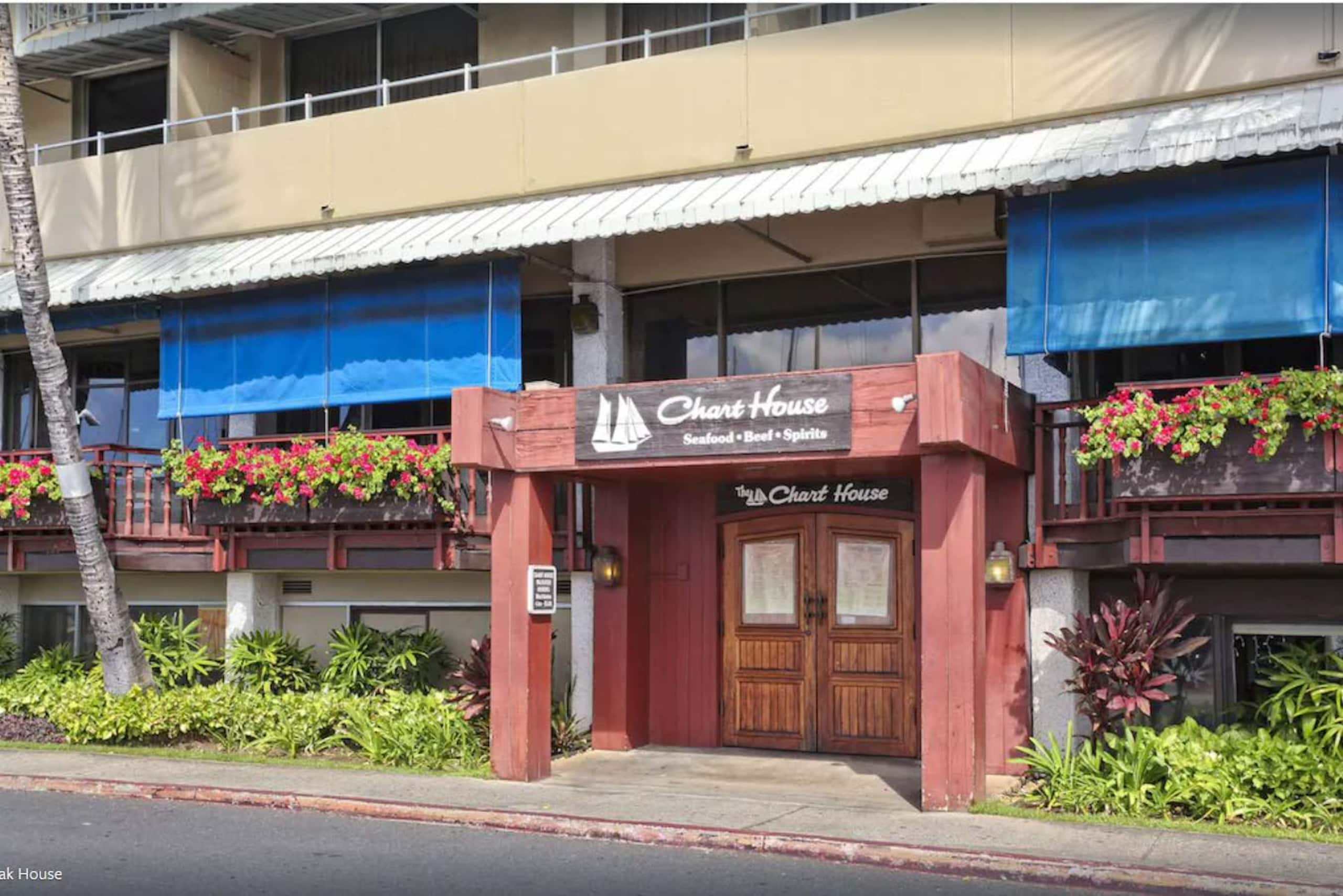 Condo in Honolulu · ★4.73 · 1 bedroom · 2 beds · 1 private bath - Image 25