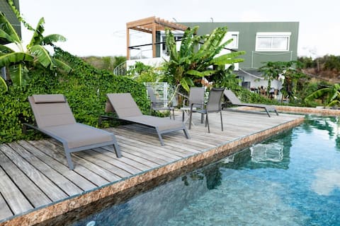Nature & relaxation: 3 bedrooms with pool in Petit-Canal