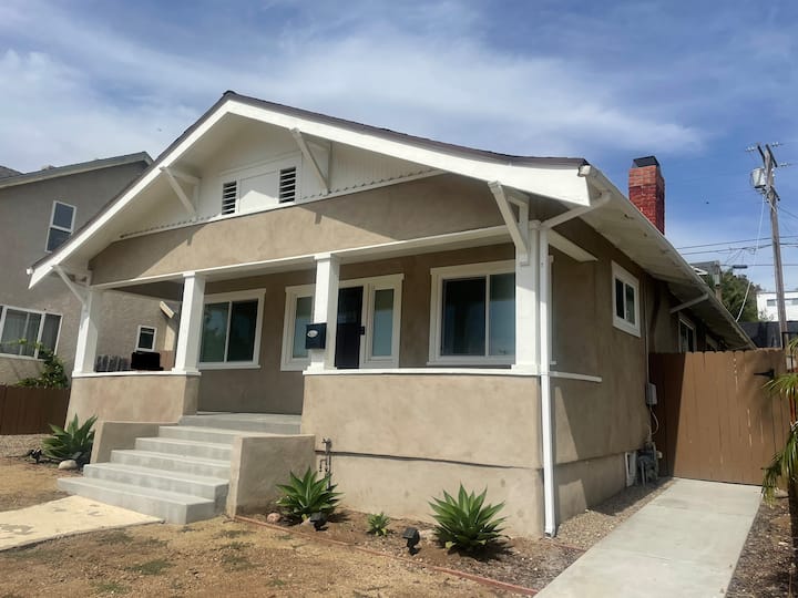 Charming Centrally Located Stay in San Diego Houses for Rent in San