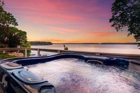 Grand Lakefront Oasis and  private 2 slip dock