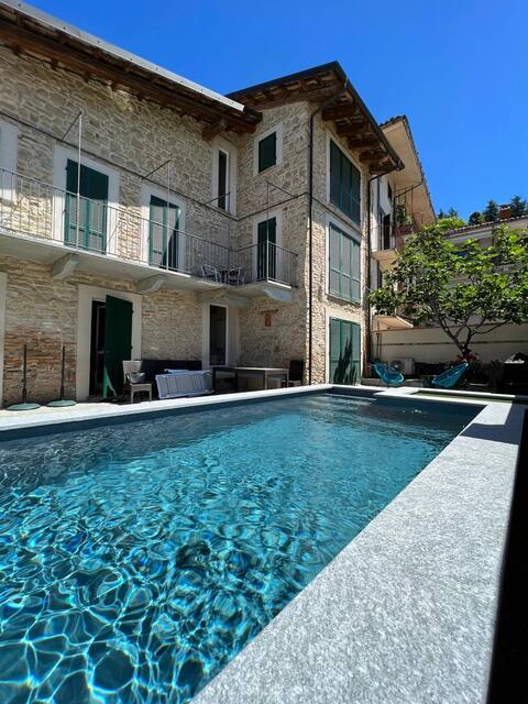Monforte - Byhus 230m2 - Privat pool - I centrum