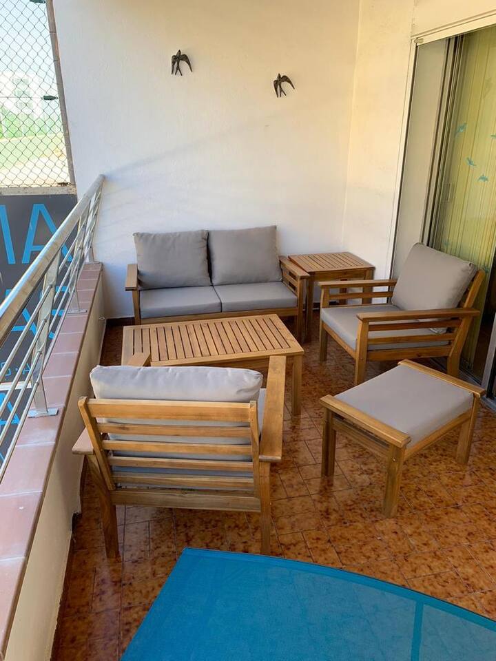 '27 BEAUTIFUL STUDIO LOCATED IN SANTA MARGARITA Apartments for Rent