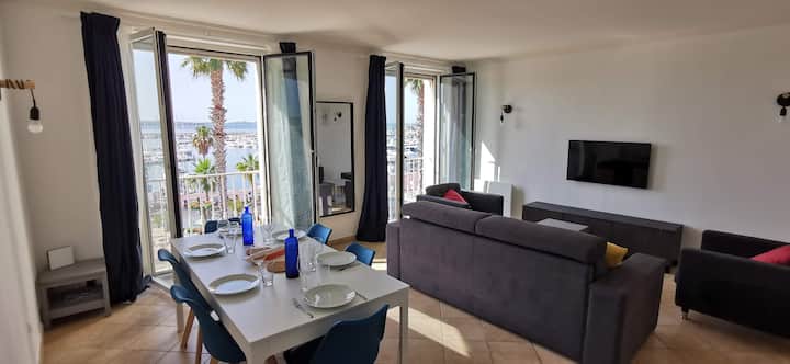 Sunny Apartment - Sur Le Port Vue Mer Parking - Bandol
