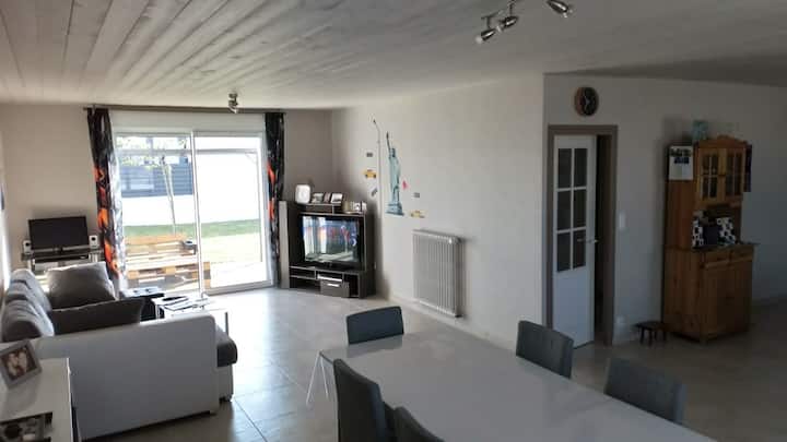 Maison à 10kms Des Plages - Beauvoir-sur-Mer