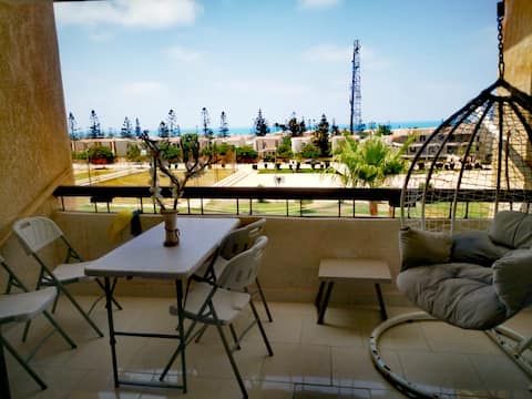 Ramsis - 2 bedroom Apart. 2 ACs, Sea View -Makanak