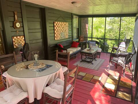 Cozy Cottage Near Barnsley No Cleaning or Pet Fees