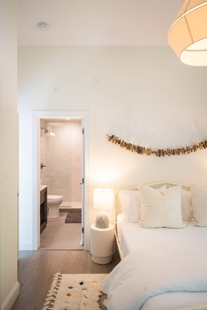 Spavaća soba za goste na katu