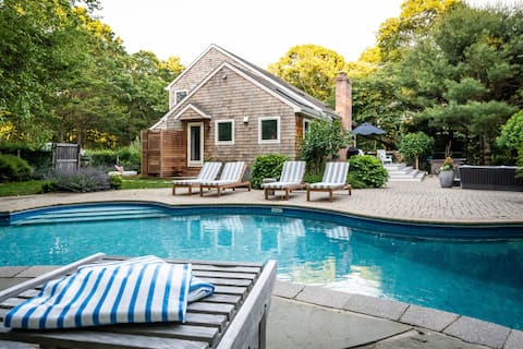Serene East Hampton Escape - Stars Forest Sauna