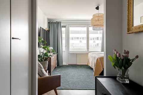 Successful Airbnb property: A stunning apartment with a balcony in the heart of Turku in Varsinais Suomi