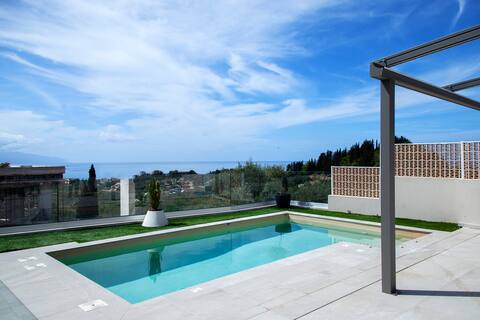 Villa Perseids in Kanali with Private Pool