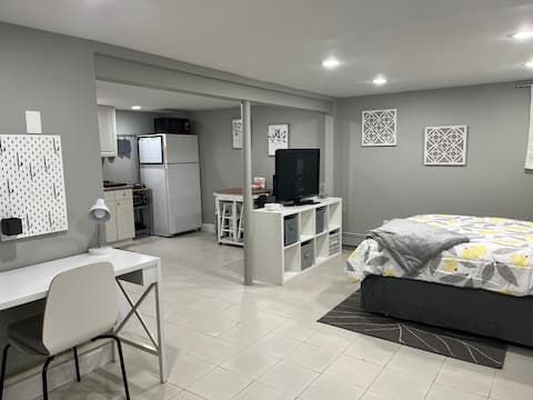 Eco-friendly studio with Private entrance