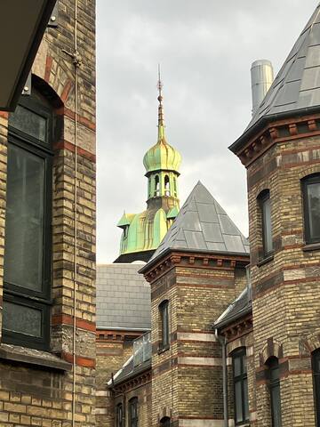 Carefully Curated Art and Design Hub – City Center gallery image 5