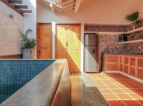 Top performing Airbnb: Casa Amelí, In the heart of Santa Fe! in Santa Fe De Antioquia