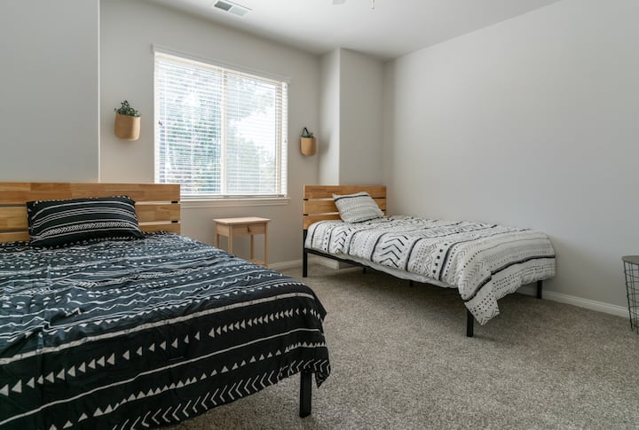 Our 3rd bedroom is roomy and spacious! Equipped with 2 twin beds, lots of natural light, and two spacious closets!