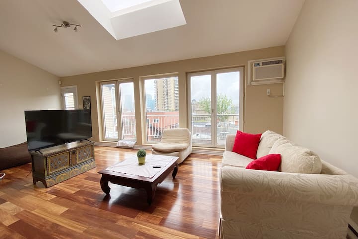 Historic Luxury 2BR Apartment Downtown Montreal