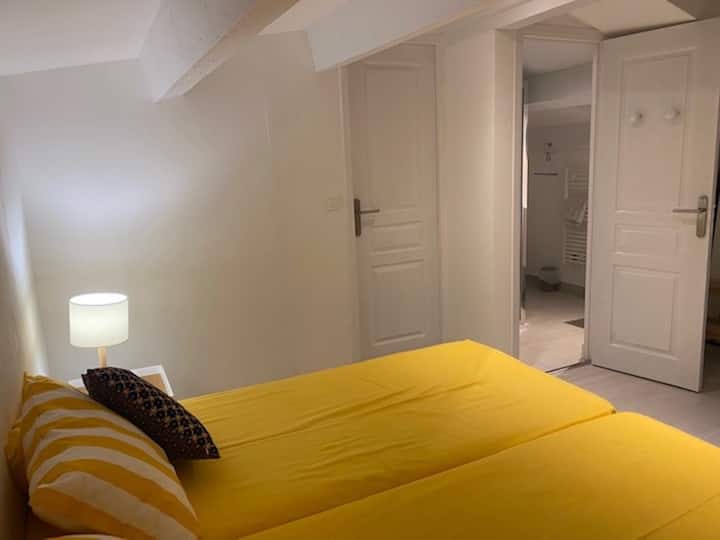 საძინებელი 2