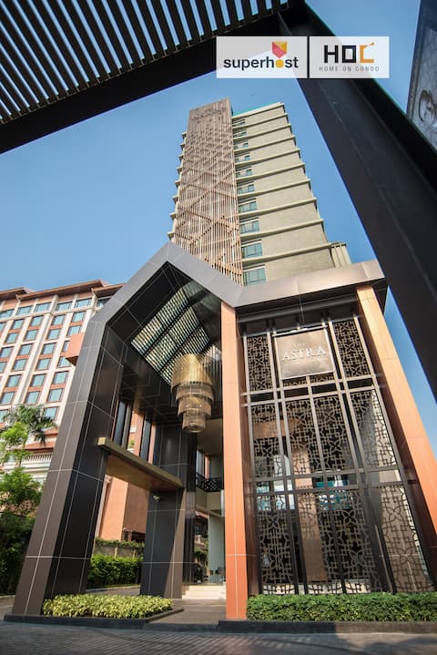 Grand 2-Bedroom Suite with Pool