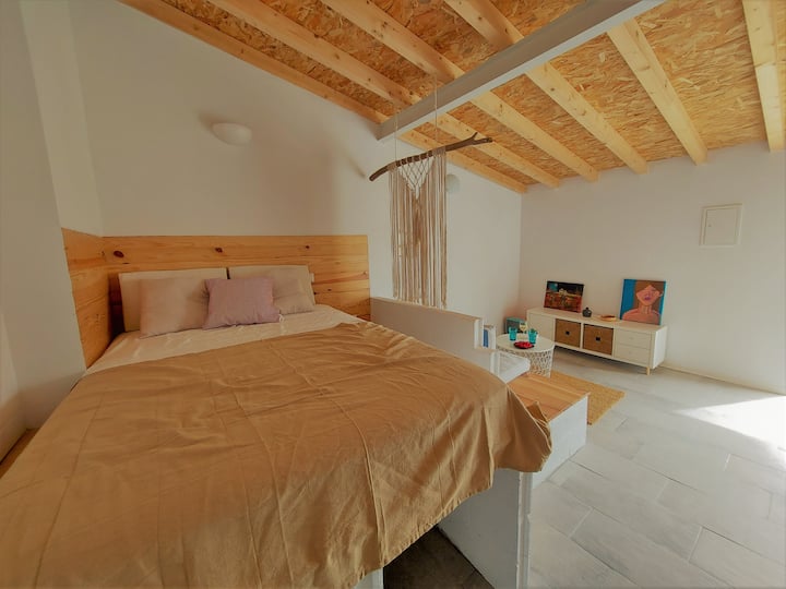 ELEMENTS LAGOA house near the beach Studio AQUA Houses for Rent in