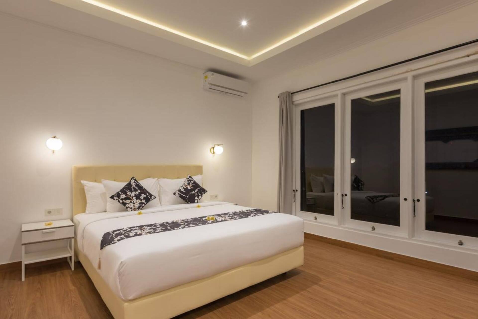 Spacious Modern Retreat 3 Bedroom Private Villa in Jimbaran 3