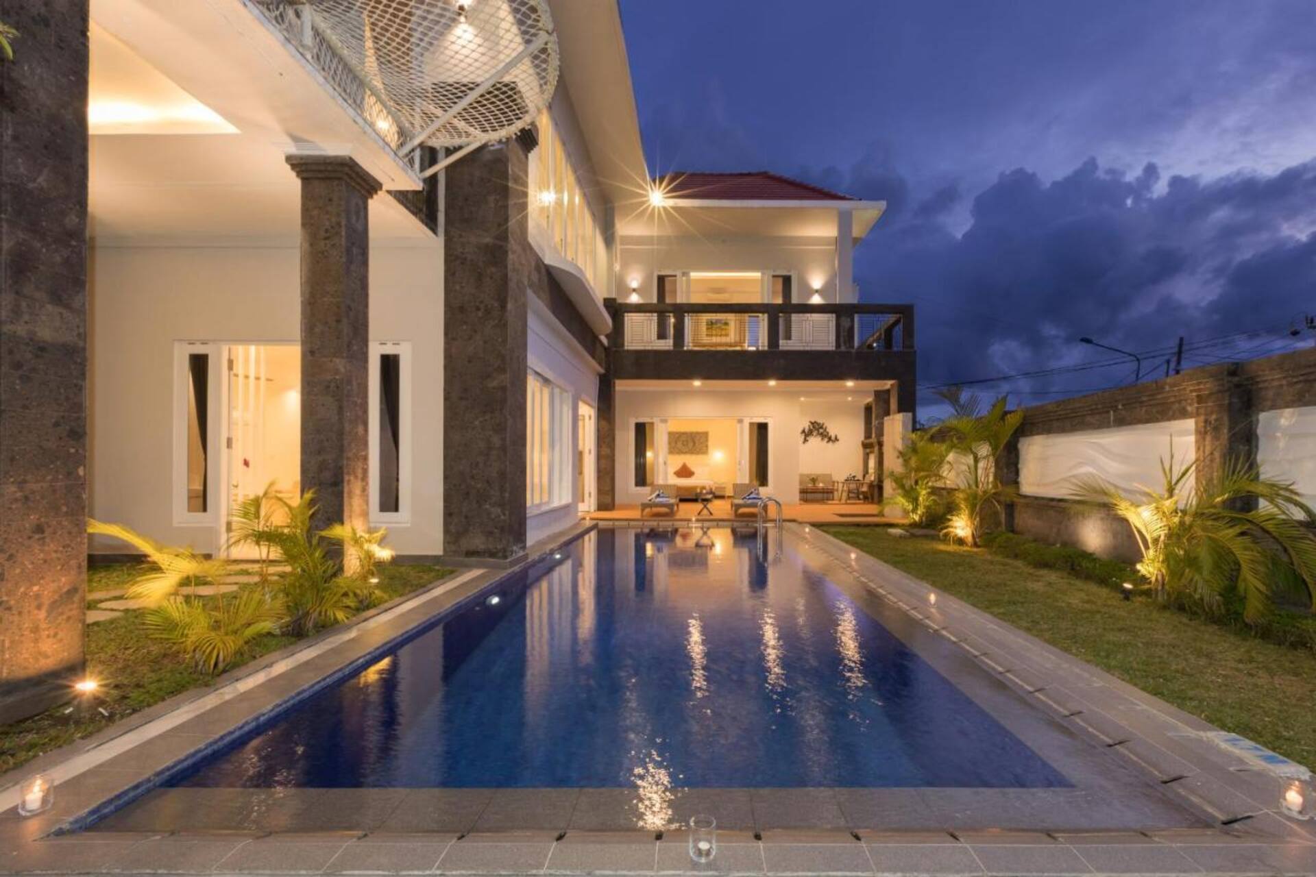 Grand Modern Sanctuary 5 Bedroom Private Villa in Jimbaran 3