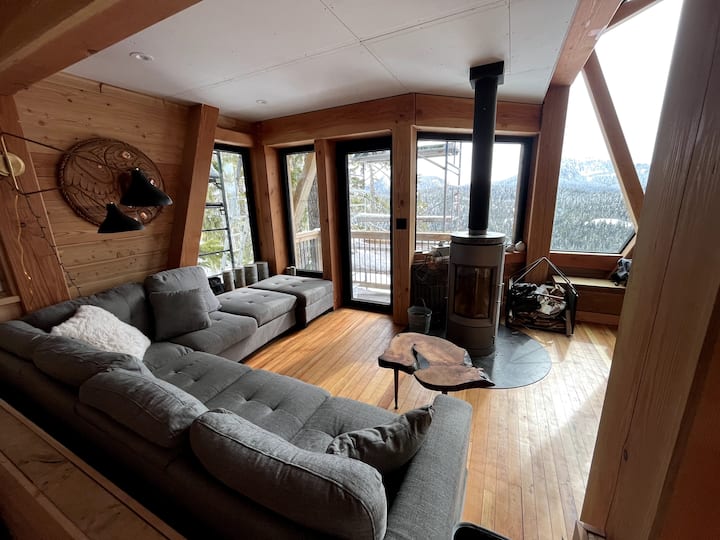 Basecamp Strathcona Park View Chalet - Mount Washington
