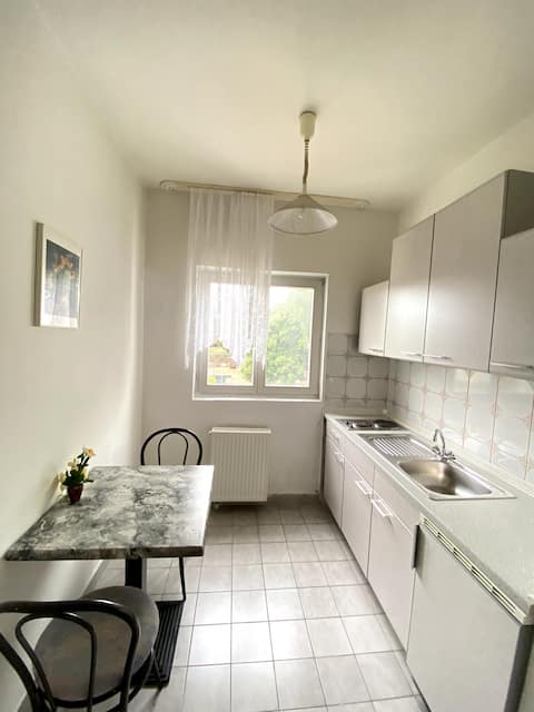 Top performing Airbnb: Simple vintage apartment for 2 people in Brodarica