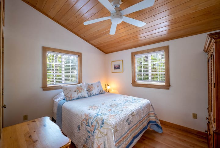 Кокосов клуб, спалня №2, двойно легло