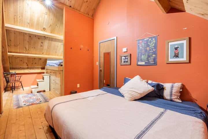 غرفة النوم 2