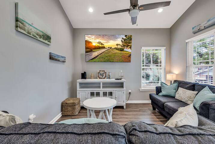 Leisr Stays Myrtle Beach managed Airbnb listing 1