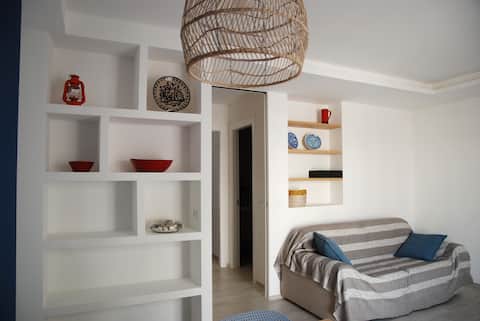 Top performing Airbnb: The little blue one in Menton