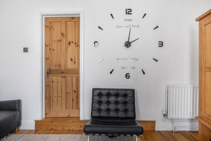 Lovely Spacious, Quiet Ground Floor Apartment - Plymouth