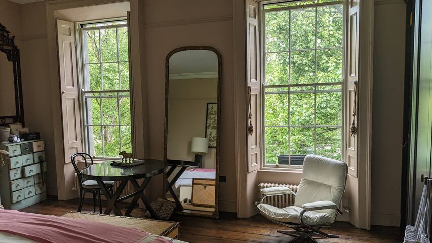 Classic Georgian in the heart of Dublin gallery image 5