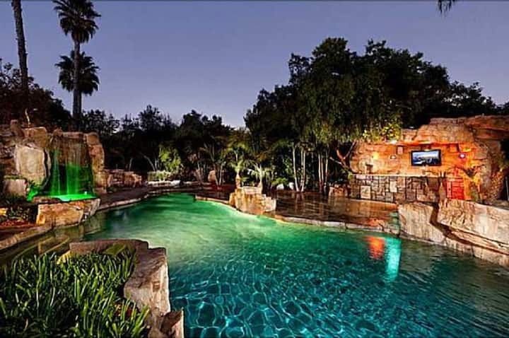 Rancho Santa Fe Estate--races And Outdoor Living! - Encinitas, CA