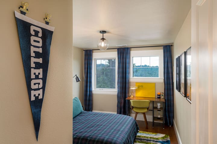 Relive your college days, no toga required.